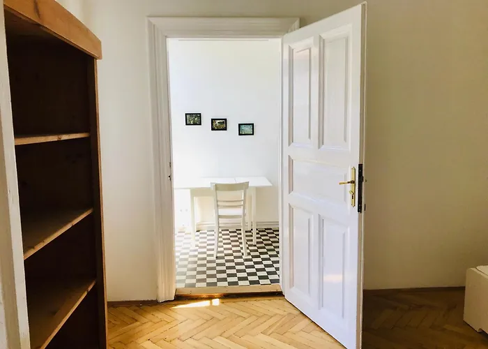 Lägenhet Monument Heritage Apartment-classic In Center