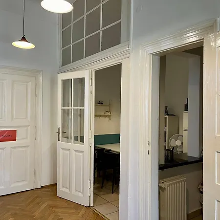 Monument Heritage Apartment-classic In Center Apartamento